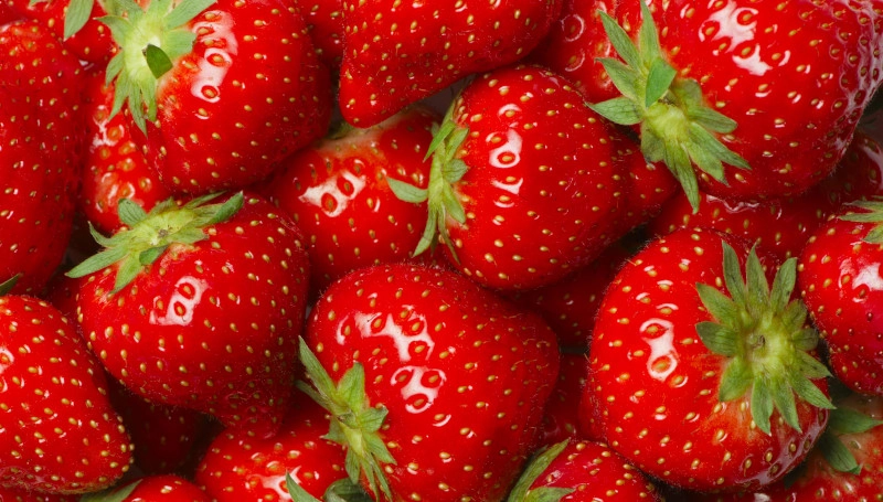pourquoi les fraises sont-elles rouges