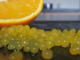 chimie moléculaire 'expérience du caviar d'orange par curiokids